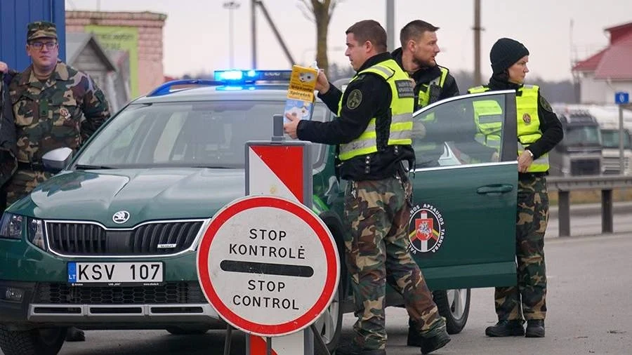 Молдаван остановили на латвийской границе и отправили обратно в Россию. Что заявляет МИД