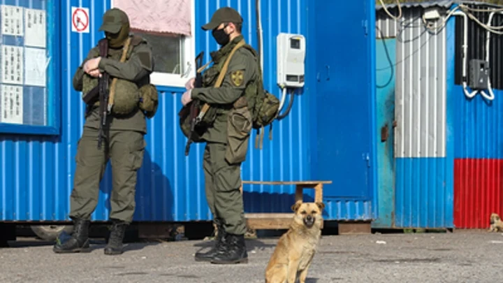 РУССКИХ ВОЕННОПЛЕННЫХ ПЫТАЛИ ЭЛЕКТРОТОКОМ И ВЫРЕЗАЛИ БУКВЫ “Z”