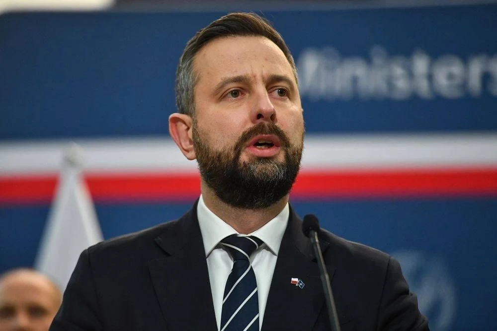 Глава МО Польши заявил о намерении блокировать членство Украины в ЕС